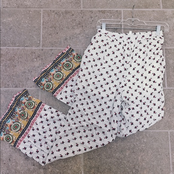 Xhilaration Other - Xhilaration Wide-Legged Lounge Pants